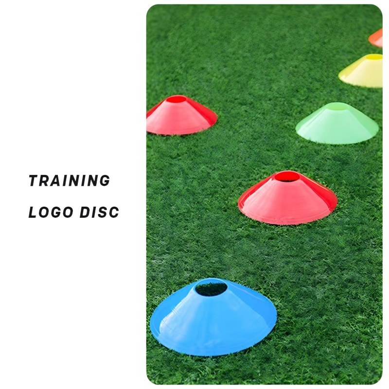 Football Training Cone - แผ่นกรวยฝึกซ้อมฟุตบอล 10 ชิ้น อุปกรณ์ฝึกซ้อมกีฬา สำหรับการฝึกความคล่องตัวและการทำเครื่องหมายสนาม